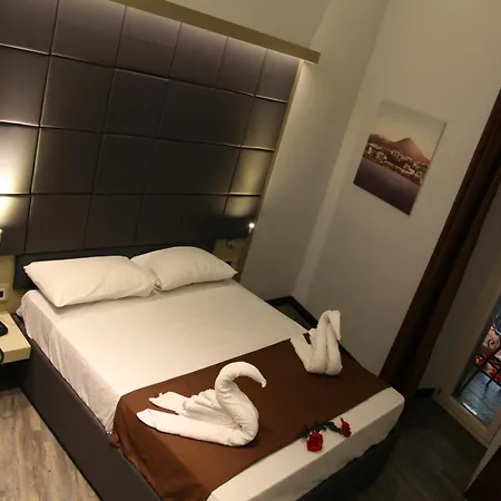 Dolce Vita Πανσιόν 4*