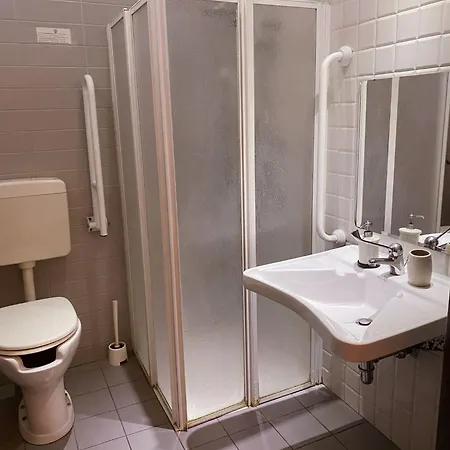 Dolce Vita Πανσιόν 4*